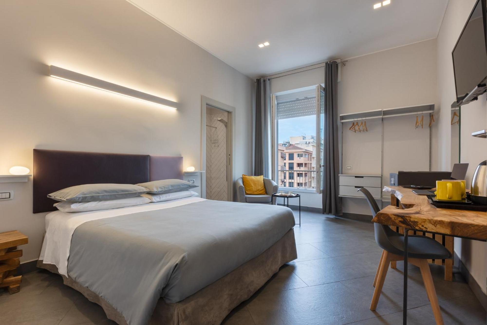 קליארי Centro Storico Via Sassari Accommodation מראה חיצוני תמונה